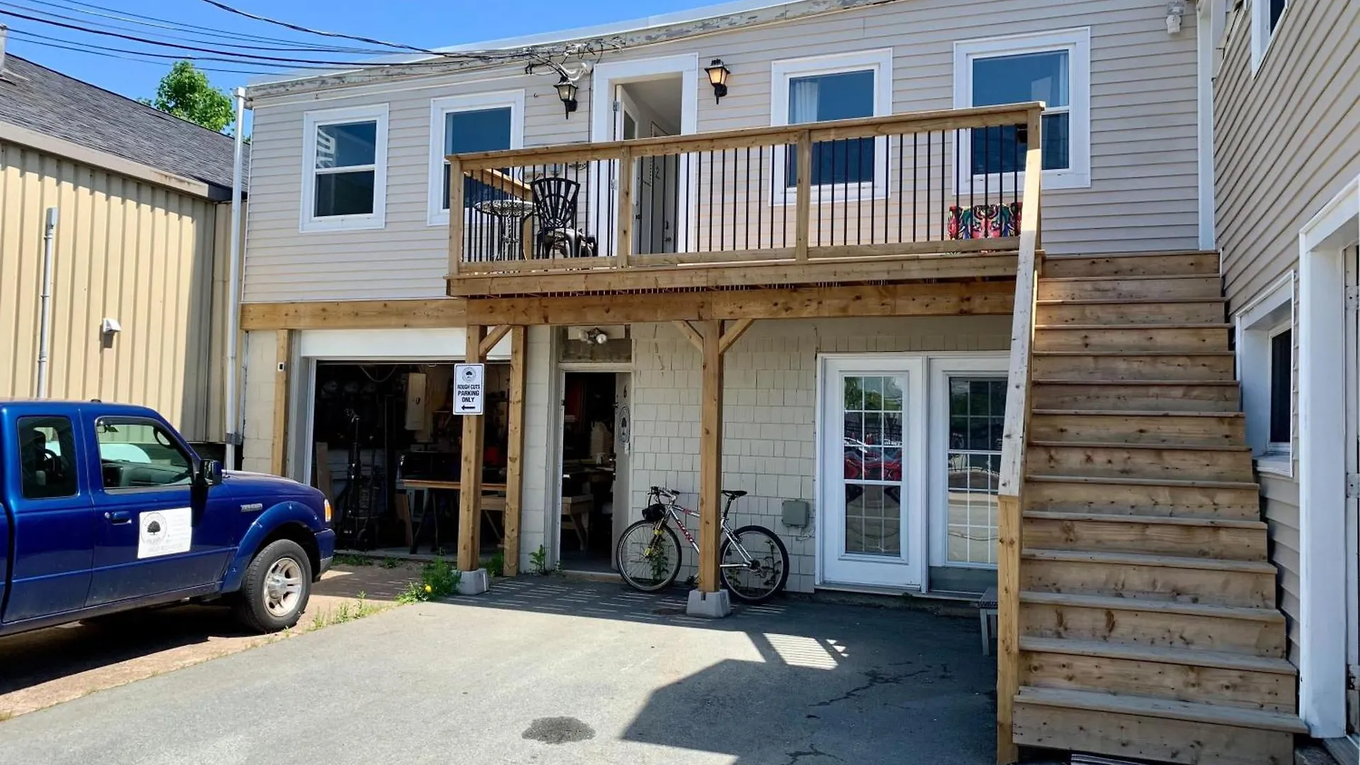 Stylish Unit #4, Perfect For Families And Groups Apartment Halifax