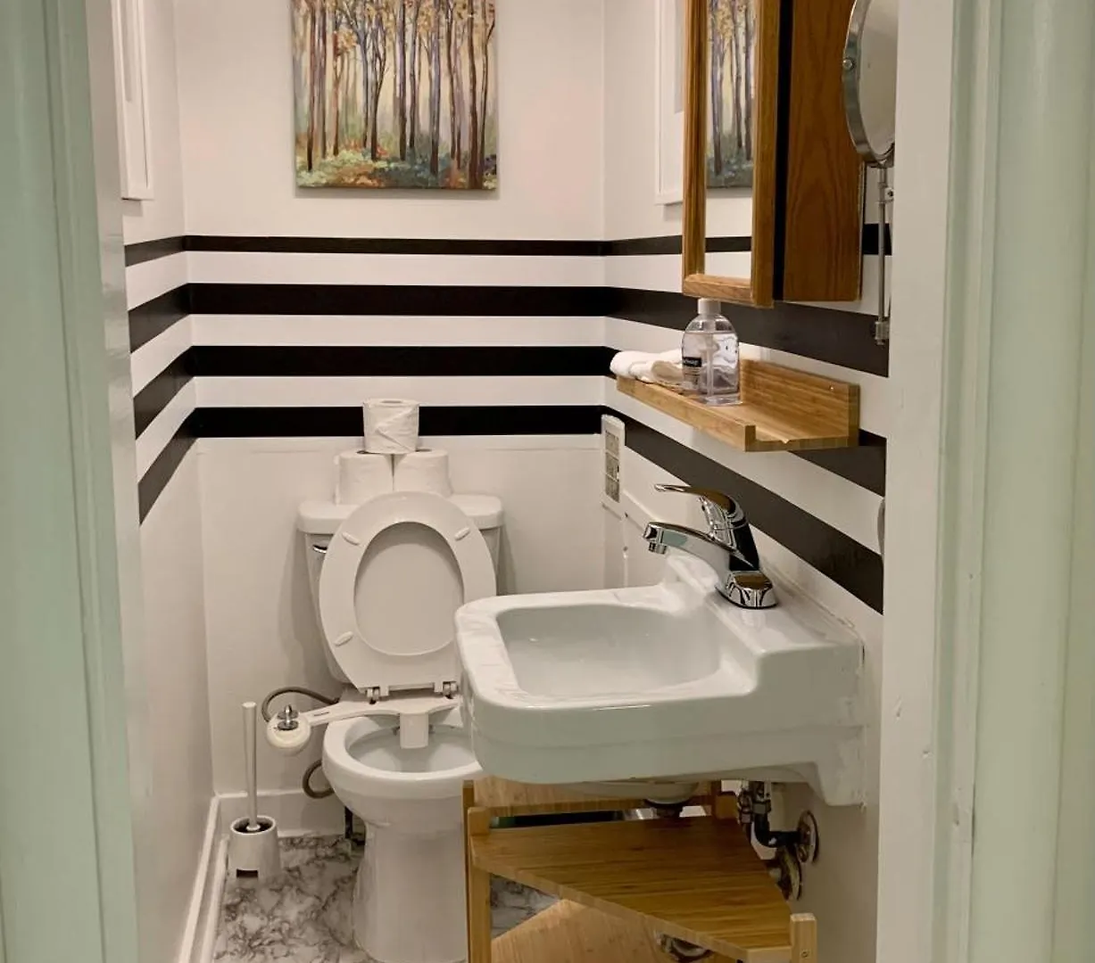 Stylish Unit #4, Perfect For Families And Groups Apartment Halifax