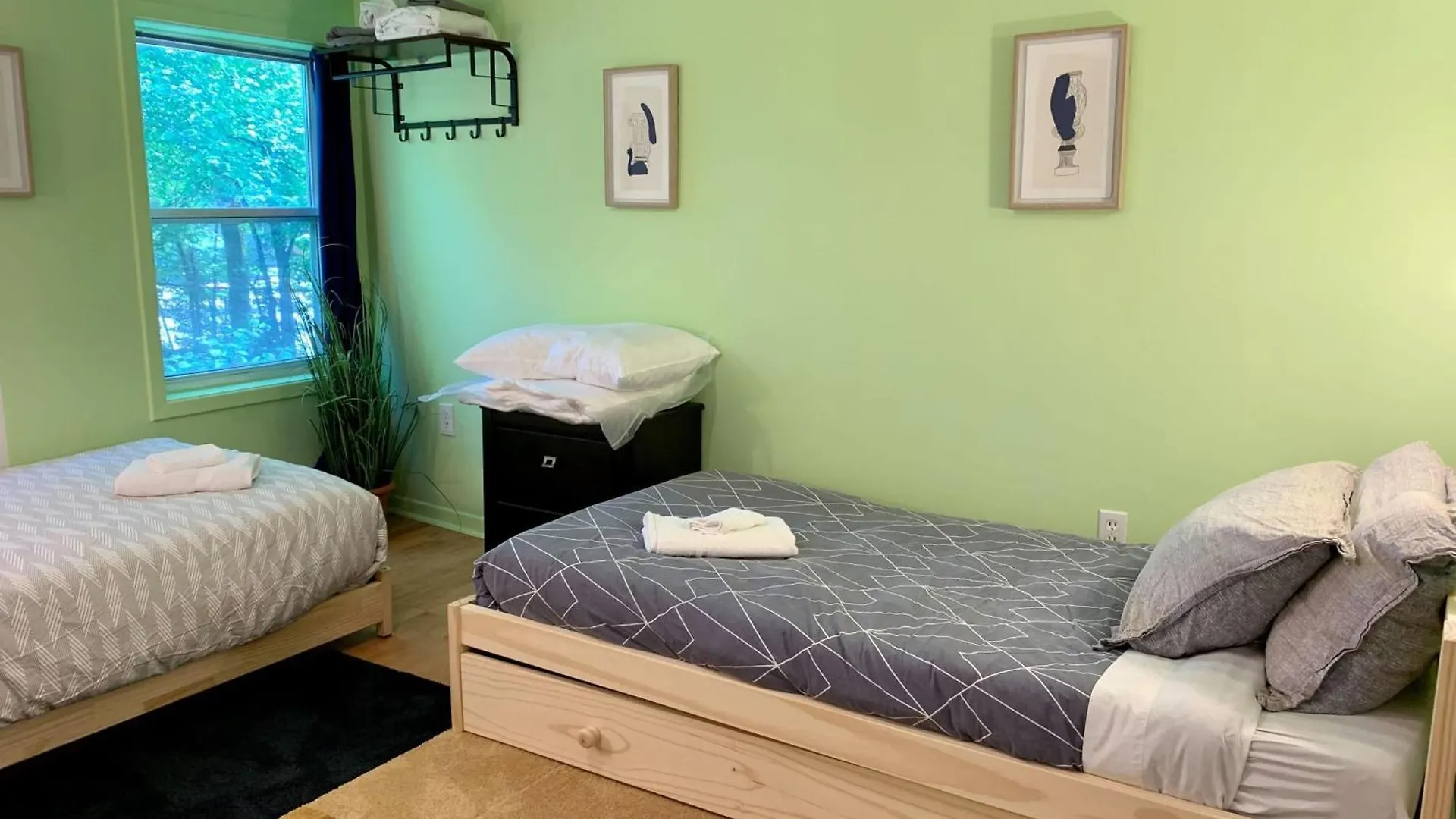 Stylish Unit #4, Perfect For Families And Groups Apartment Halifax 0*,